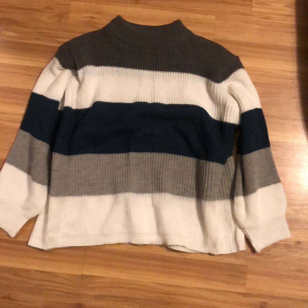 Women’s sweater